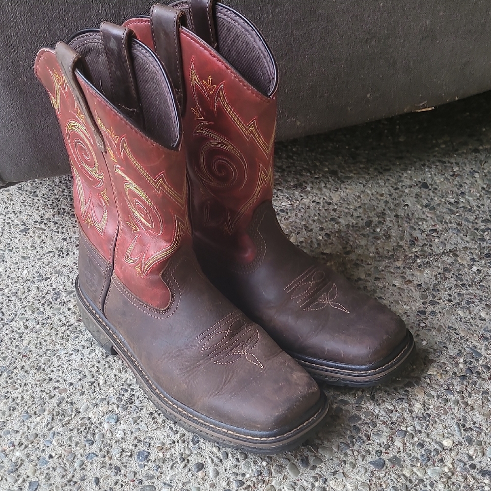 Kids 7M Georgia Boot Carbo-tech Brown and Red Western Boots